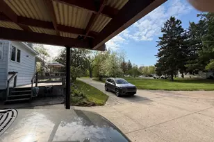 122 N Sherman St, Howard City, MI 49329 - Photo 17