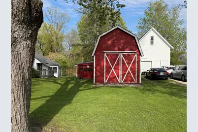 122 N Sherman Street, Howard City, MI 49329 - Photo 7