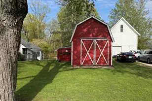 122 N Sherman St, Howard City, MI 49329 - Photo 7