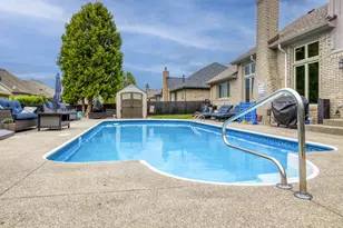 54393 Amber Dr, Macomb, MI 48042 - Photo 39