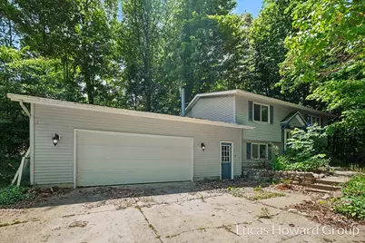 8750 Narnia Trail NE, Rockford, MI 49341 - Photo 27