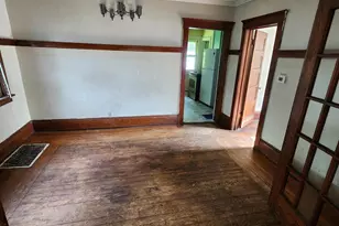 213 E High St, Jackson, MI 49203 - Photo 7