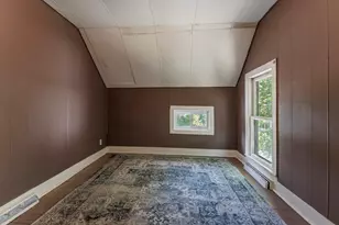 319 S 5th St, Niles, MI 49120 - Photo 23
