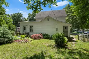 319 S 5th St, Niles, MI 49120 - Photo 29