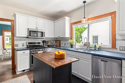 2433 Wyoming Avenue SW, Wyoming, MI 49519 - Photo 13