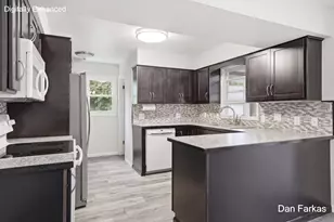 4380 Knickerbocker Ct SW, Wyoming, MI 49519 - Photo 5