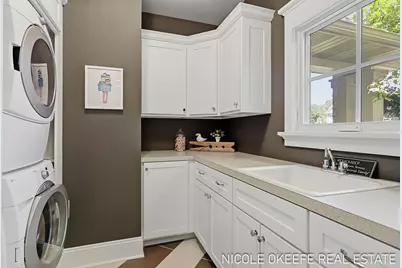 566 Stonehenge Drive SW, Grandville, MI 49418 - Photo 39