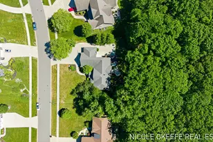 566 Stonehenge Dr SW, Grandville, MI 49418 - Photo 79