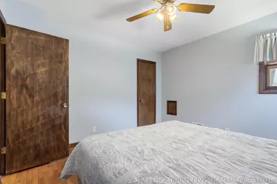 300 W 27th Street, Holland, MI 49423 - Photo 17