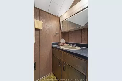 300 W 27th Street, Holland, MI 49423 - Photo 27