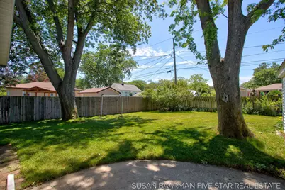 300 W 27th Street, Holland, MI 49423 - Photo 41