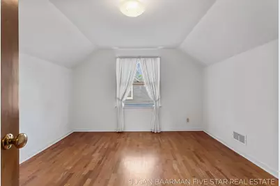 300 W 27th Street, Holland, MI 49423 - Photo 23