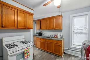 1559 Forrest Ave NE, Grand Rapids, MI 49505 - Photo 13