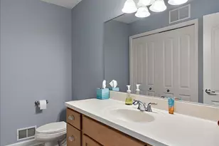 3912 Pemberton Dr SE, Grand Rapids, MI 49508 - Photo 19