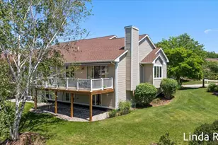 3912 Pemberton Dr SE, Grand Rapids, MI 49508 - Photo 39