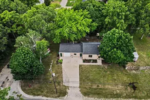 1363 S Quarterline Rd, Muskegon, MI 49442 - Photo 21