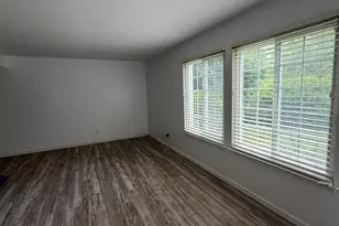 44418 Newburyport Dr, Canton, MI 48187 - Photo 3