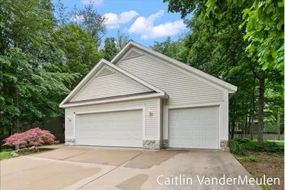 11035 Timberline Drive, Allendale, MI 49401 - Photo 5
