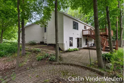 11035 Timberline Drive, Allendale, MI 49401 - Photo 9