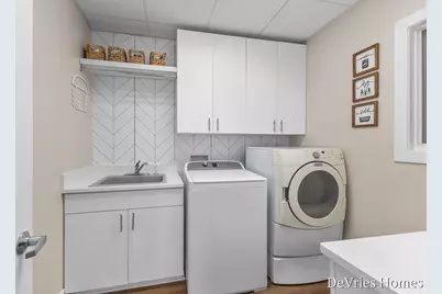 333 Fennessey Street SW, Grand Rapids, MI 49534 - Photo 17