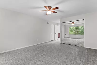 2260 Bordeaux Street, West Bloomfield, MI 48323 - Photo 37