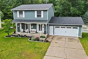 579 Venna Pl, Coopersville, MI 49404 - Photo 11