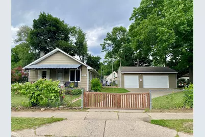 319 Holly Street SW, Wyoming, MI 49548 - Photo 1