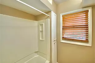 319 Holly St SW, Wyoming, MI 49548 - Photo 19