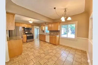 319 Holly Street SW, Wyoming, MI 49548 - Photo 11
