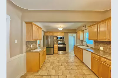 319 Holly Street SW, Wyoming, MI 49548 - Photo 17