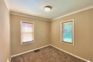 319 Holly St SW, Wyoming, MI 49548 - Photo 31
