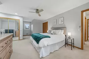 726 Lakeview Dr, Portage, MI 49002 - Photo 23
