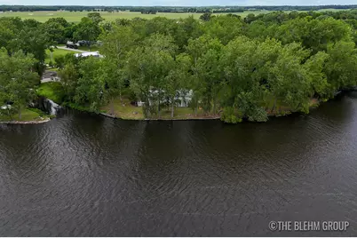 15121 Roberts Shore Drive, Constantine, MI 49042 - Photo 39