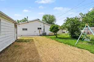 1711 Grove Rd, Ypsilanti, MI 48198 - Photo 25