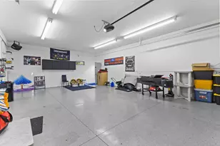 500 W Jolly Rd, Lansing, MI 48910 - Photo 17