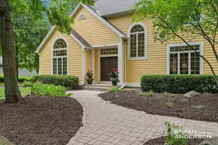 1015 Bradford Hollow Ln NE, Grand Rapids, MI 49525 - Photo 5