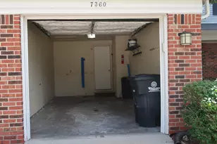 7360 S Kingston Ct, Westland, MI 48185 - Photo 25