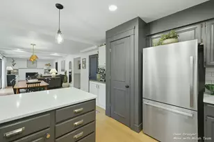1910 Ridgemoor Dr SE, Grand Rapids, MI 49506 - Photo 19