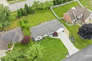 4514 Hidden Ridge Dr, Hudsonville, MI 49426 - Photo 65