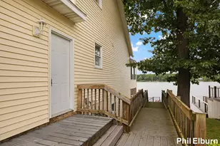 3611 Holiday Dr, Greenville, MI 48838 - Photo 7