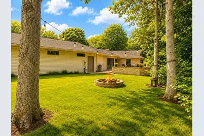 4593 Chippewa Drive, Okemos, MI 48864 - Photo 11