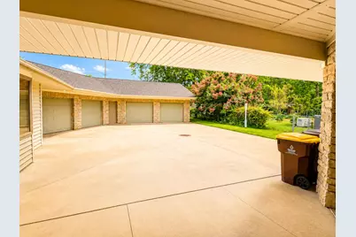 4593 Chippewa Drive, Okemos, MI 48864 - Photo 7