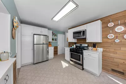11159 W Perch Lake Drive W, Cement City, MI 49233 - Photo 37