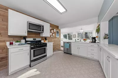 11159 W Perch Lake Drive W, Cement City, MI 49233 - Photo 39