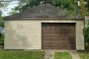 19483 Rosemont Ave, Detroit, MI 48219 - Photo 5