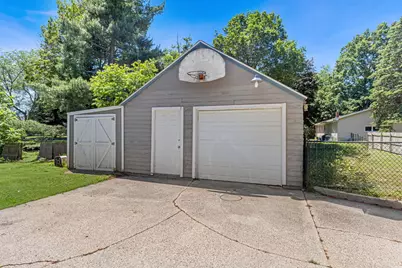 5806 Lake Michigan Drive, Allendale, MI 49401 - Photo 35