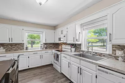 5806 Lake Michigan Drive, Allendale, MI 49401 - Photo 13