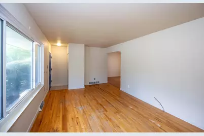 1031 N Maple Road, Ann Arbor, MI 48103 - Photo 3