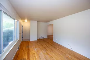 1031 N Maple Rd, Ann Arbor, MI 48103 - Photo 3