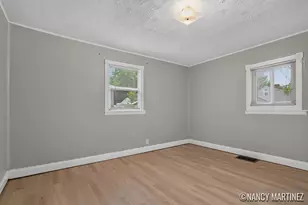 853 California St NW, Grand Rapids, MI 49504 - Photo 9